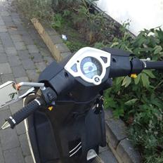 Peugeot Speedfight 3