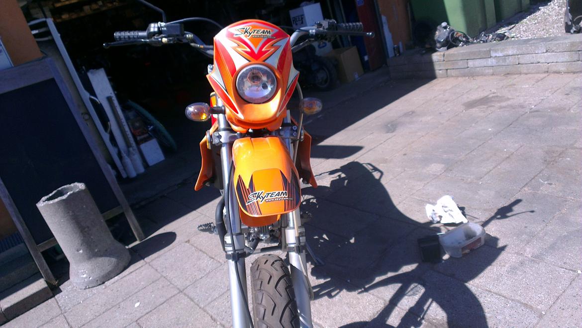 Skyteam ST50-3 (SOLGT) billede 1