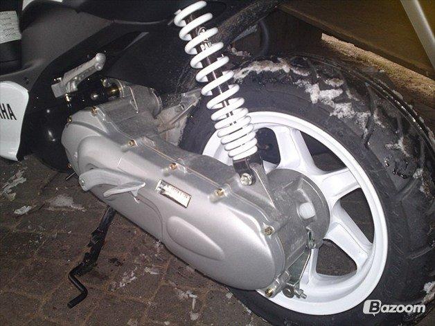 Yamaha jog r billede 3