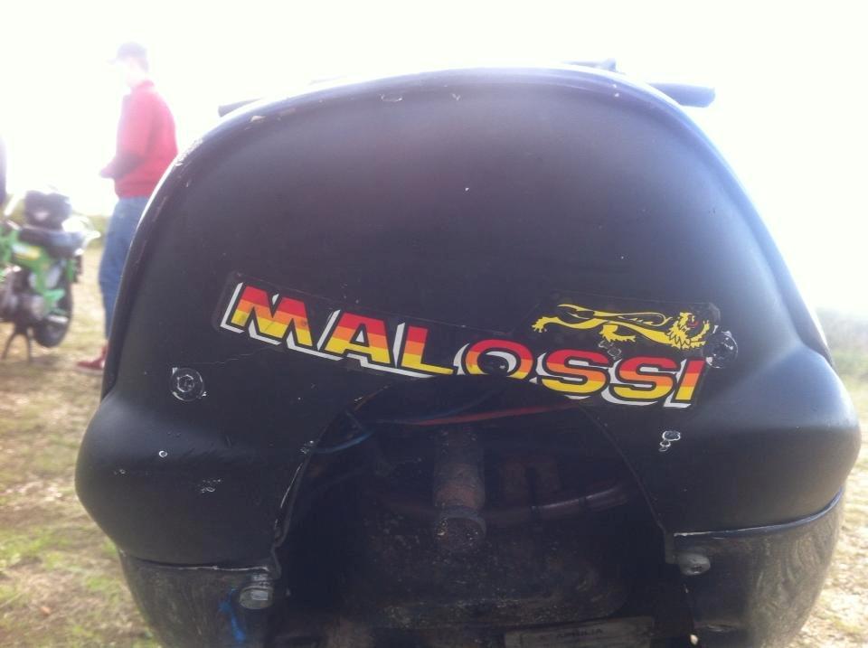 Aprilia Sonic  Attentat-maskinen! - baglysglas. (midlertidigt)
fik ødeligt mit gamle da den faldt ned fra en lift. billede 12