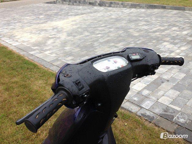 Yamaha Neos billede 8