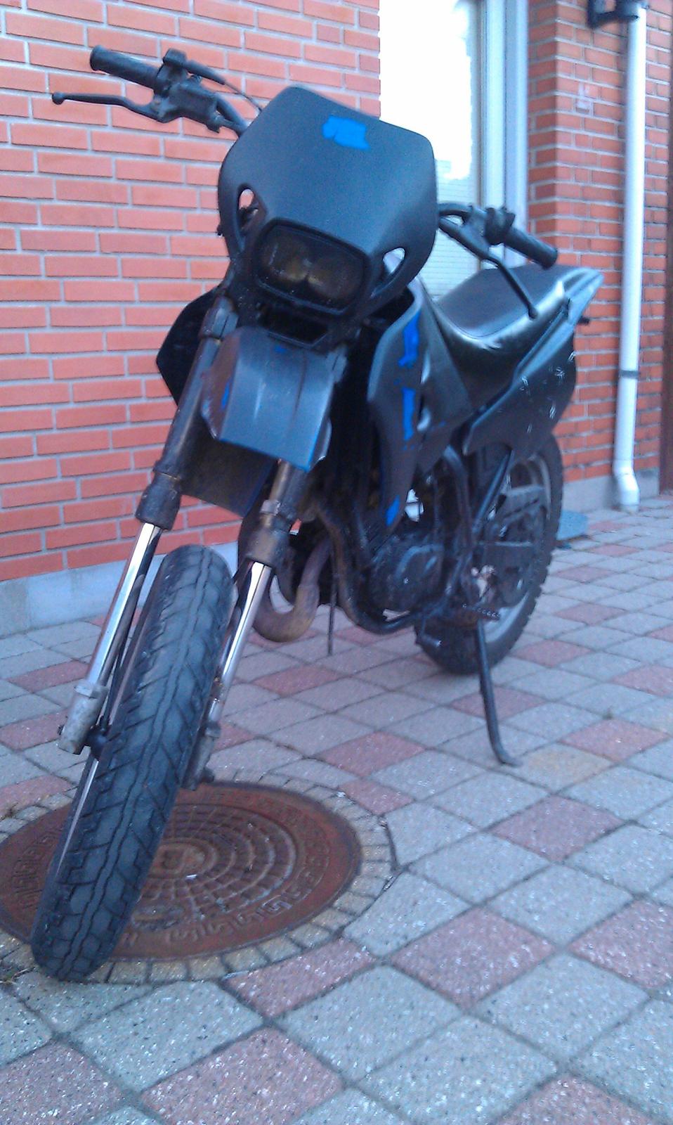 Suzuki SMX billede 2