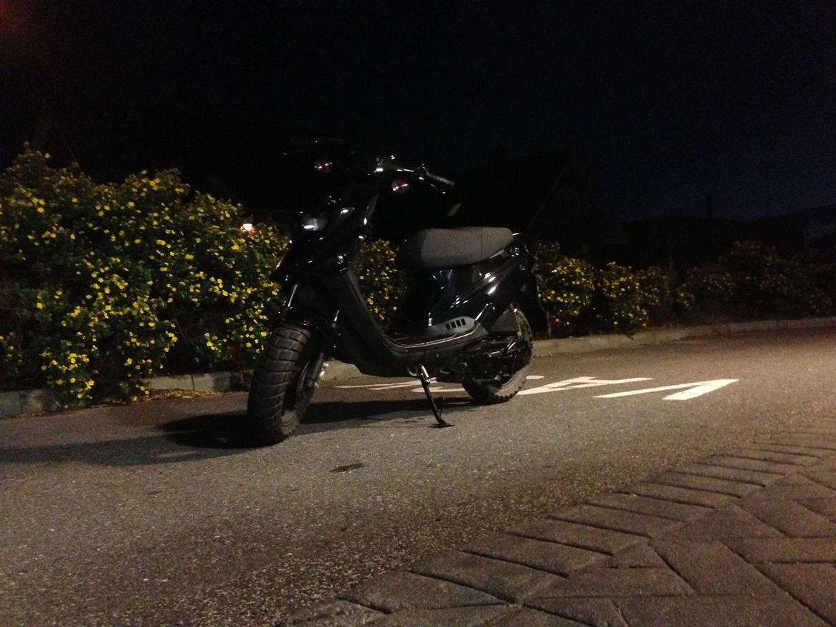 PGO HOT 50 billede 1