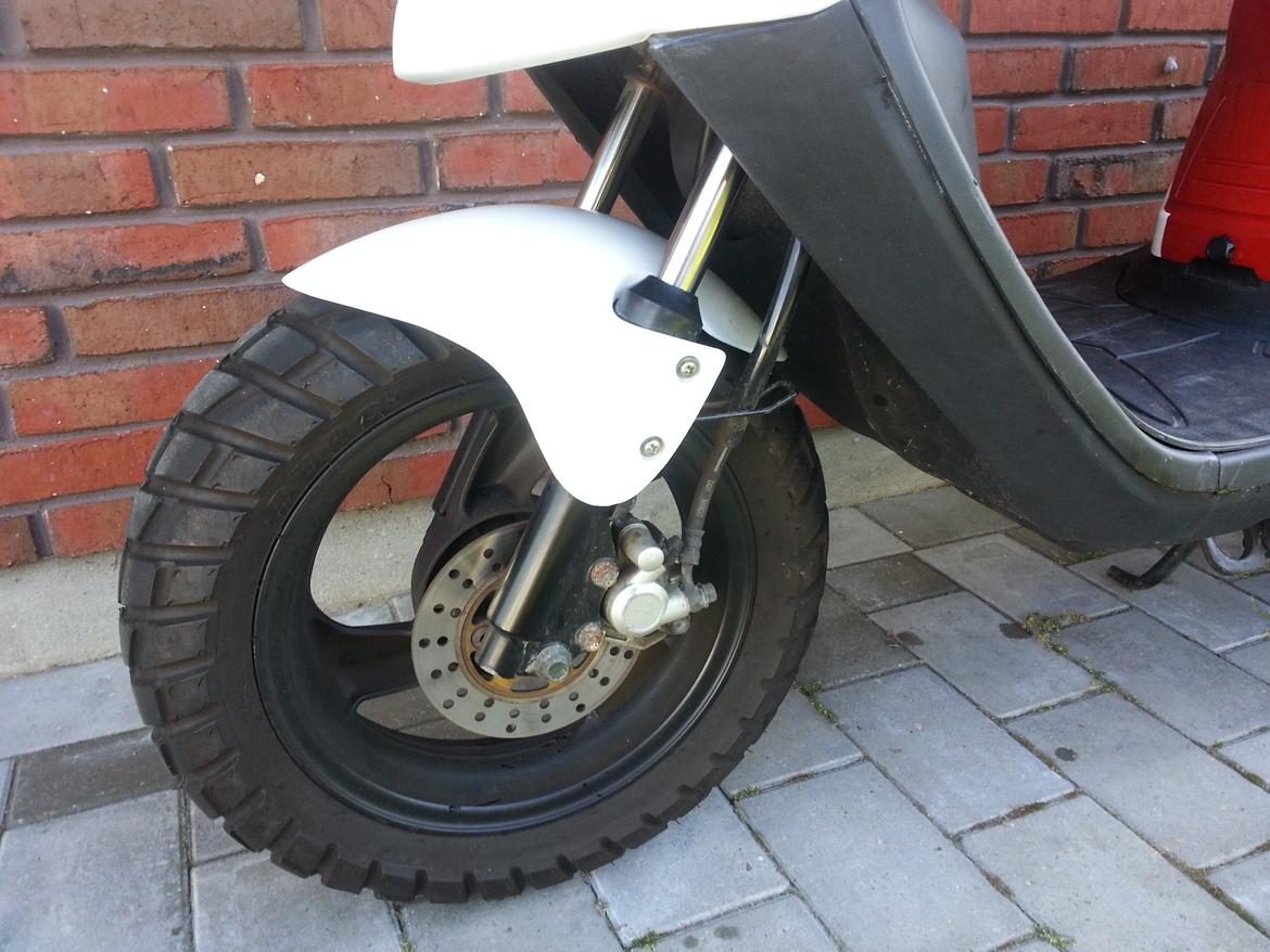 PGO Hot 50 Tornado Solgt for 4500 billede 5