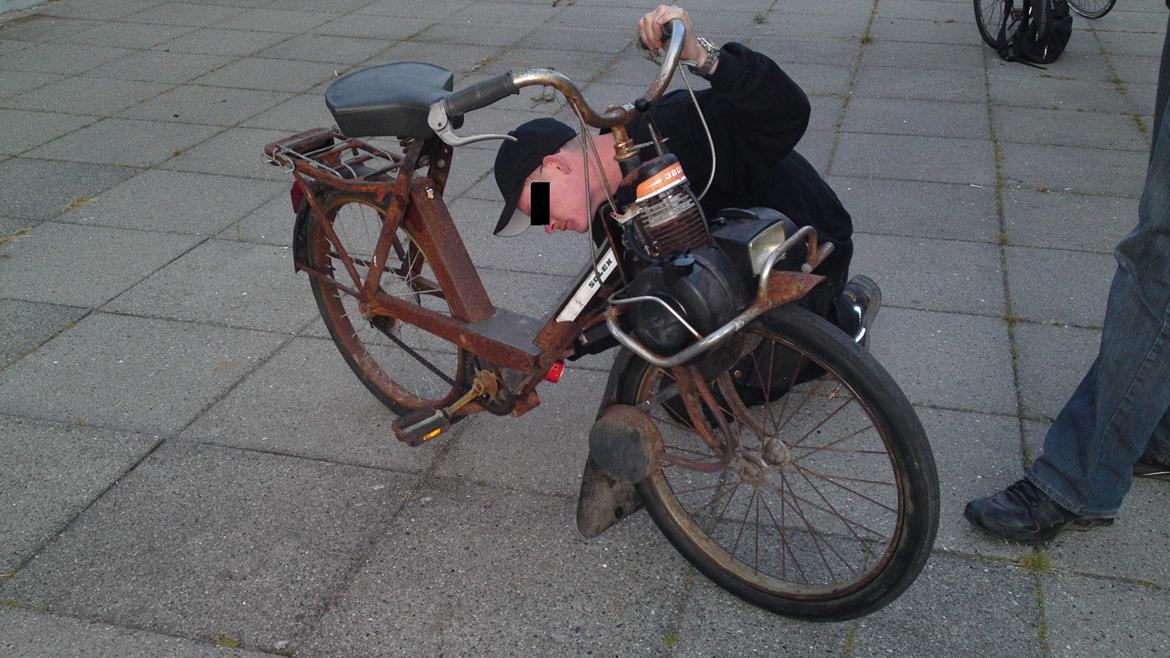 Velo Solex 3800 - Nye Ejer Beundre sin nyerhvervet Velo Solex 3800. billede 6