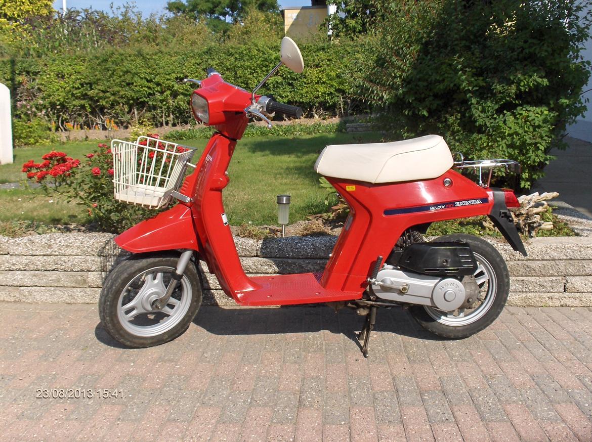 Honda melody billede 1