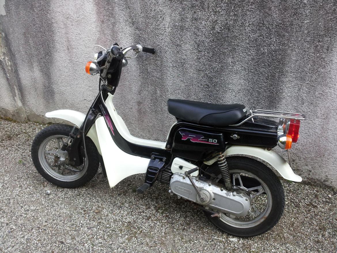 Suzuki FZ50 billede 4
