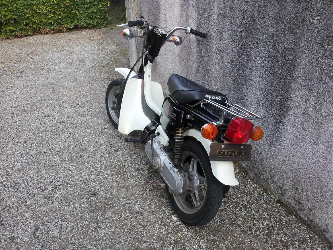 Suzuki FZ50 billede 5