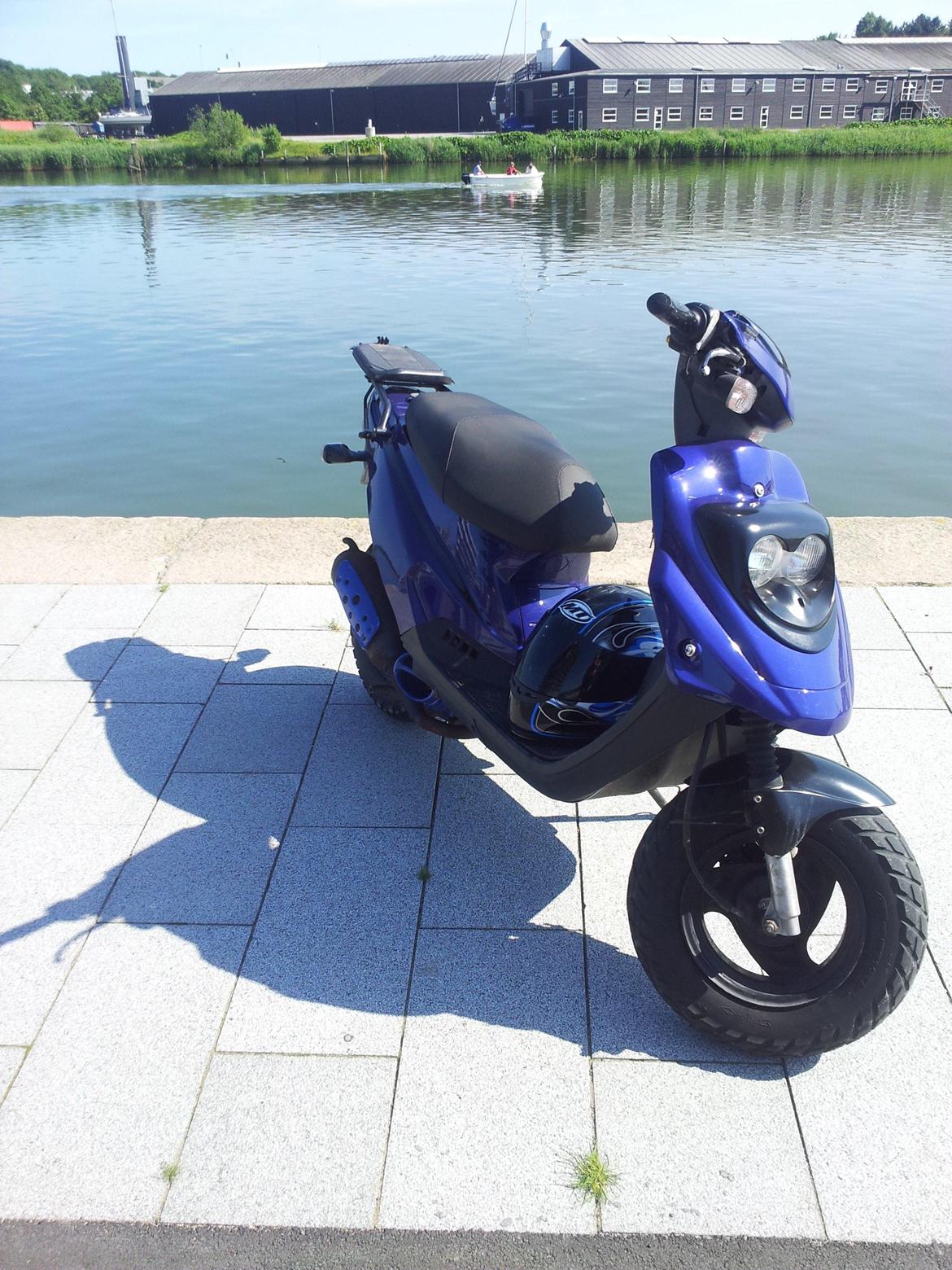 PGO Big Max billede 8