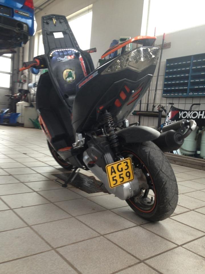 Peugeot Speed Fight 3 Darkside *The Black Lion* billede 1