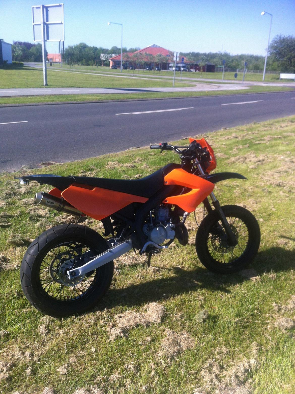 Derbi Senda Xtreme (VIRKELIG VELHOLDT) [BYT-TET] billede 3