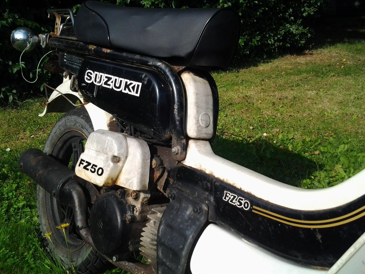 Suzuki FZ 50 billede 4