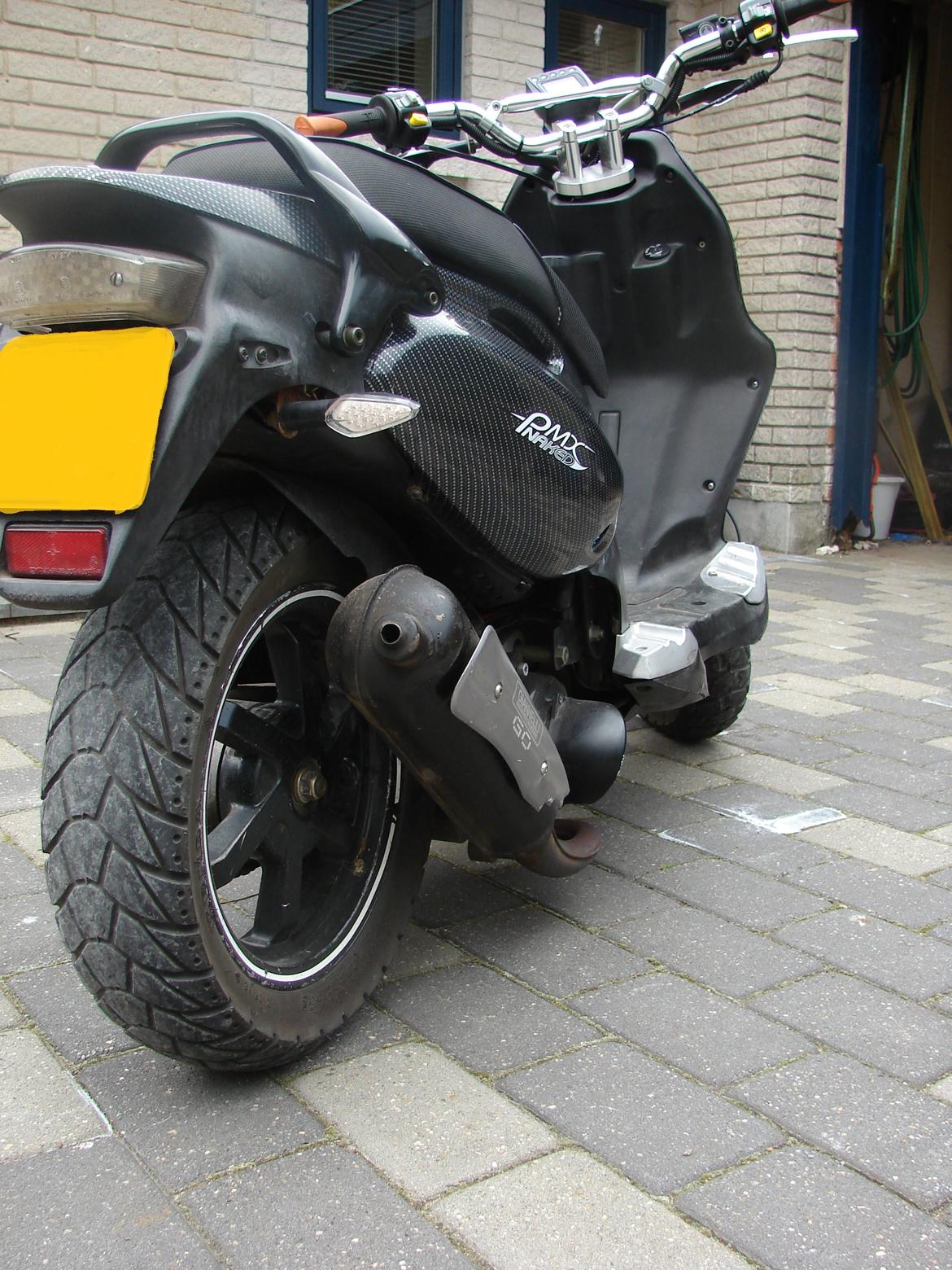 PGO PMX NAKED billede 5