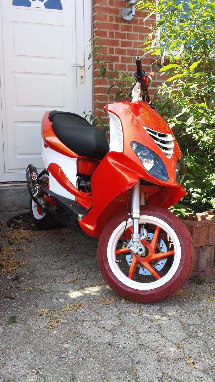 Piaggio Nrg Power Dt ( Klovn The Movie ) billede 4