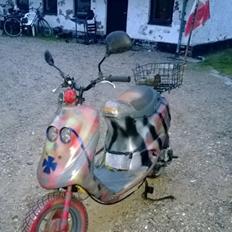 Piaggio Old Zip Custom Ratlook 4-takter 50ccm Ac Nd
