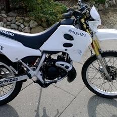 Suzuki RMX