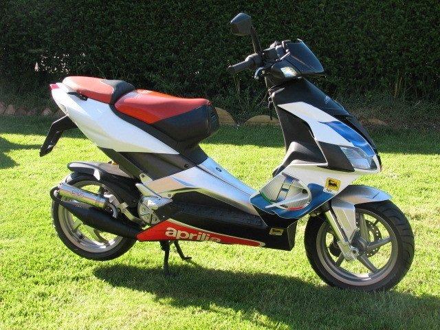 Aprilia SR 50 billede 1