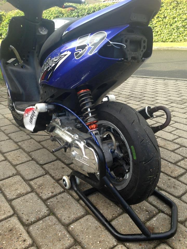 Yamaha Jog RR DMU 13 HK billede 4