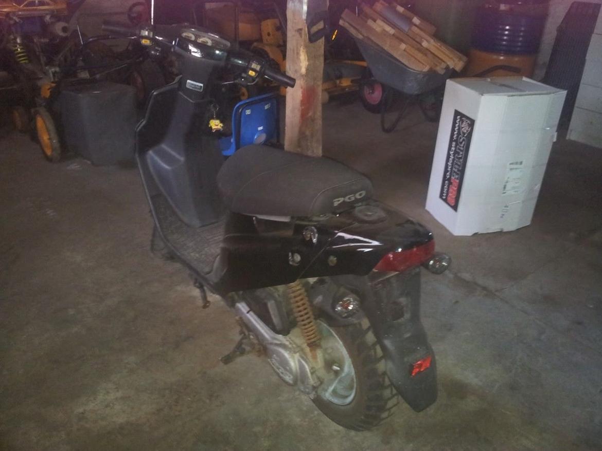 PGO HOT 50 - endnu et billede af min dejlige hot inden der blev skiftet skjolde. billede 15