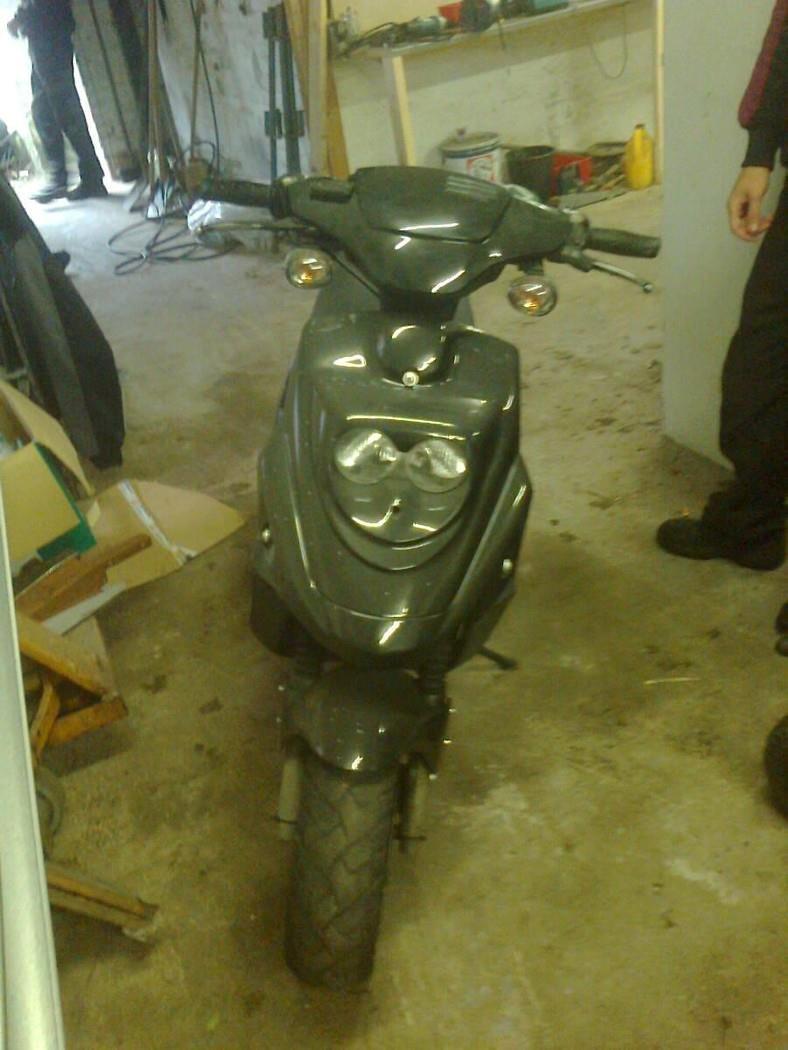 PGO HOT 50 - fronten af svinet. billede 17