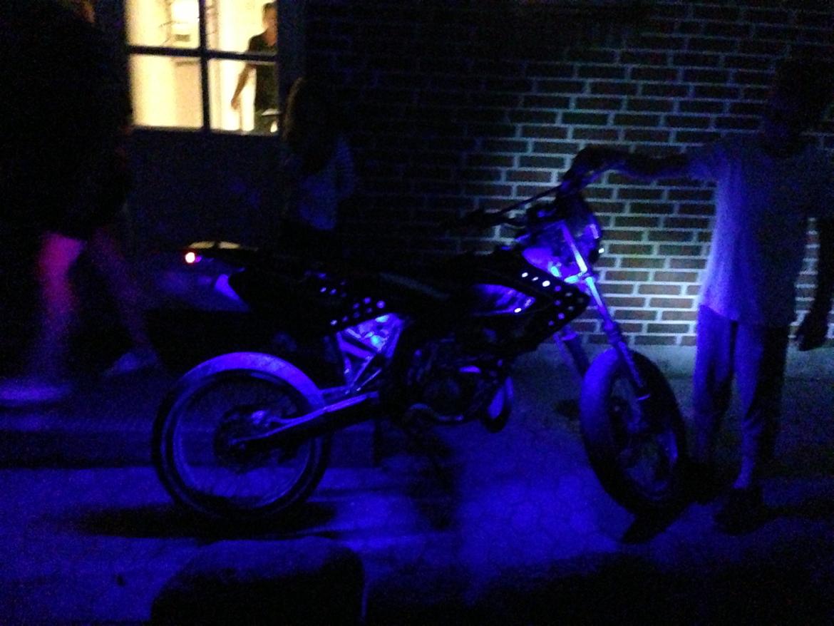 Derbi senda team spedii billede 3