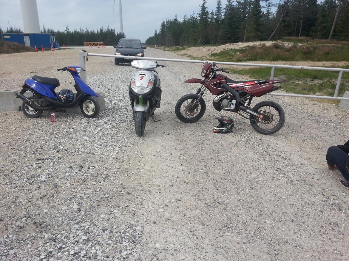 Derbi senda team spedii billede 12