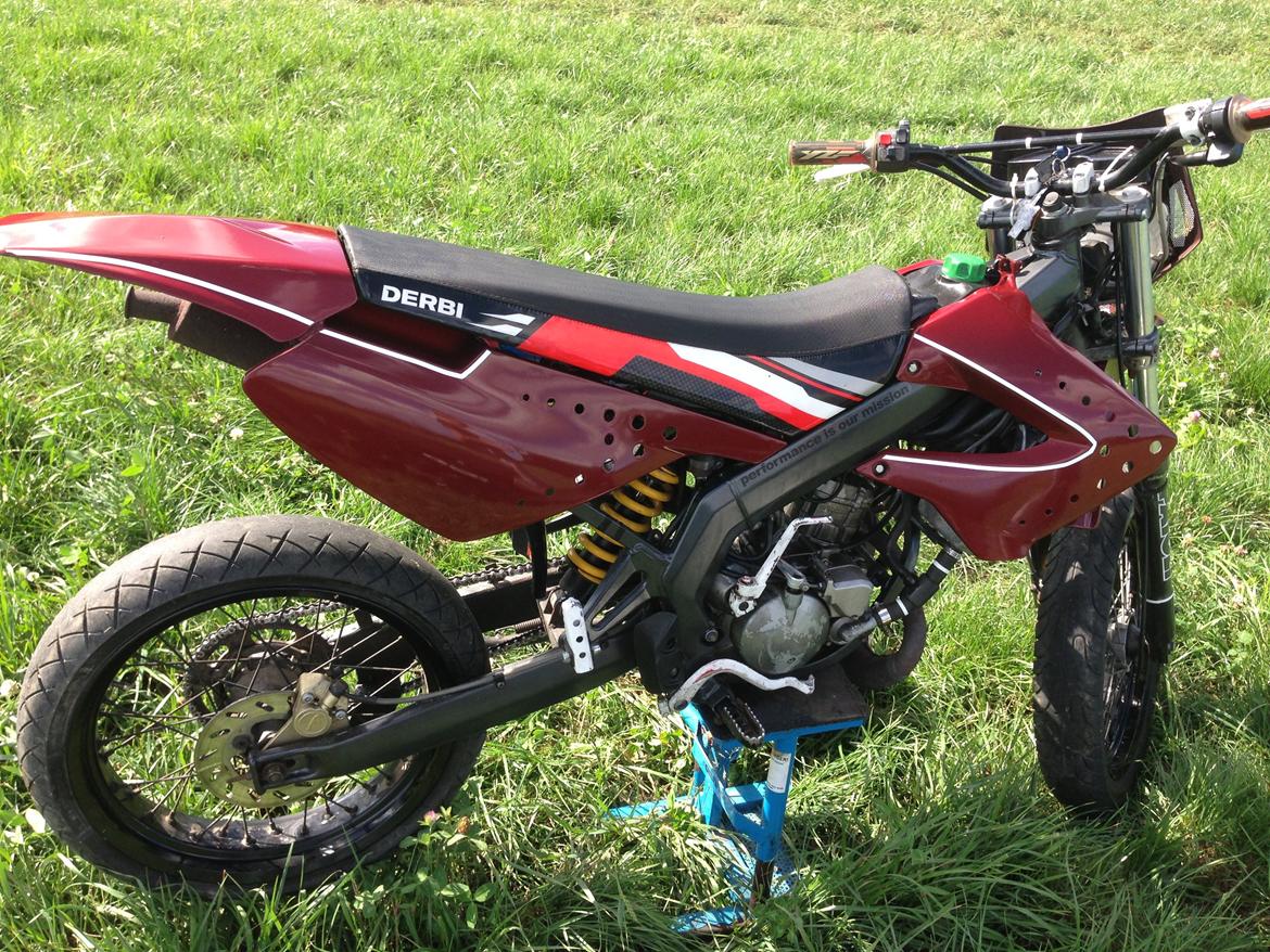 Derbi senda team spedii billede 13