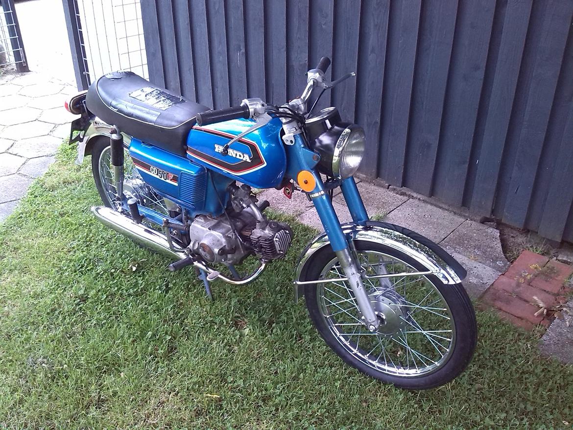 Honda CD 50F billede 2