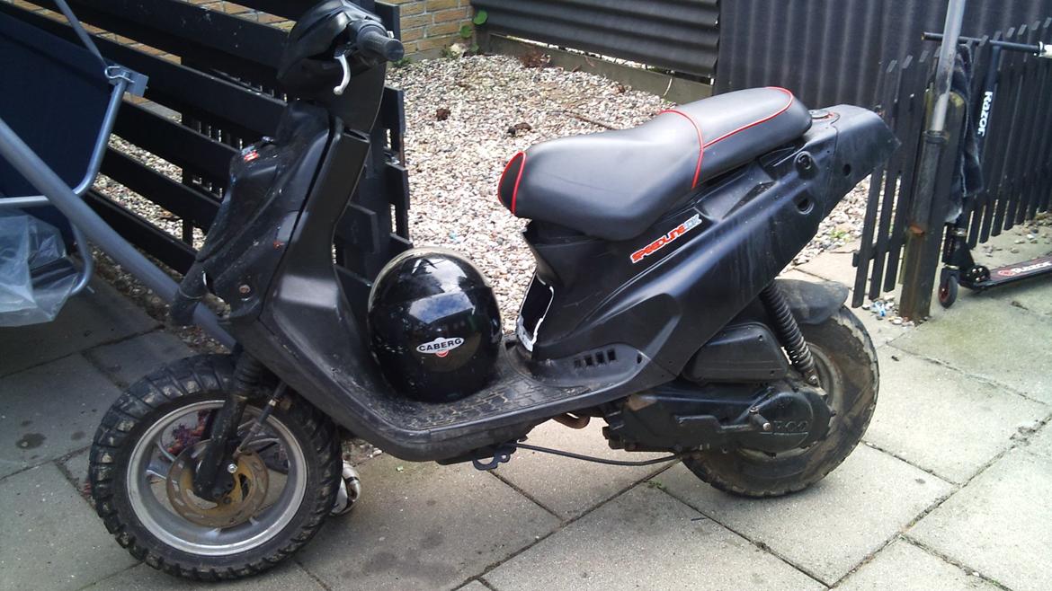 PGO hot 50 billede 3