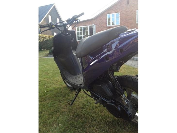 {{currentPhoto.altText}} billede {{currentPhoto.number}}