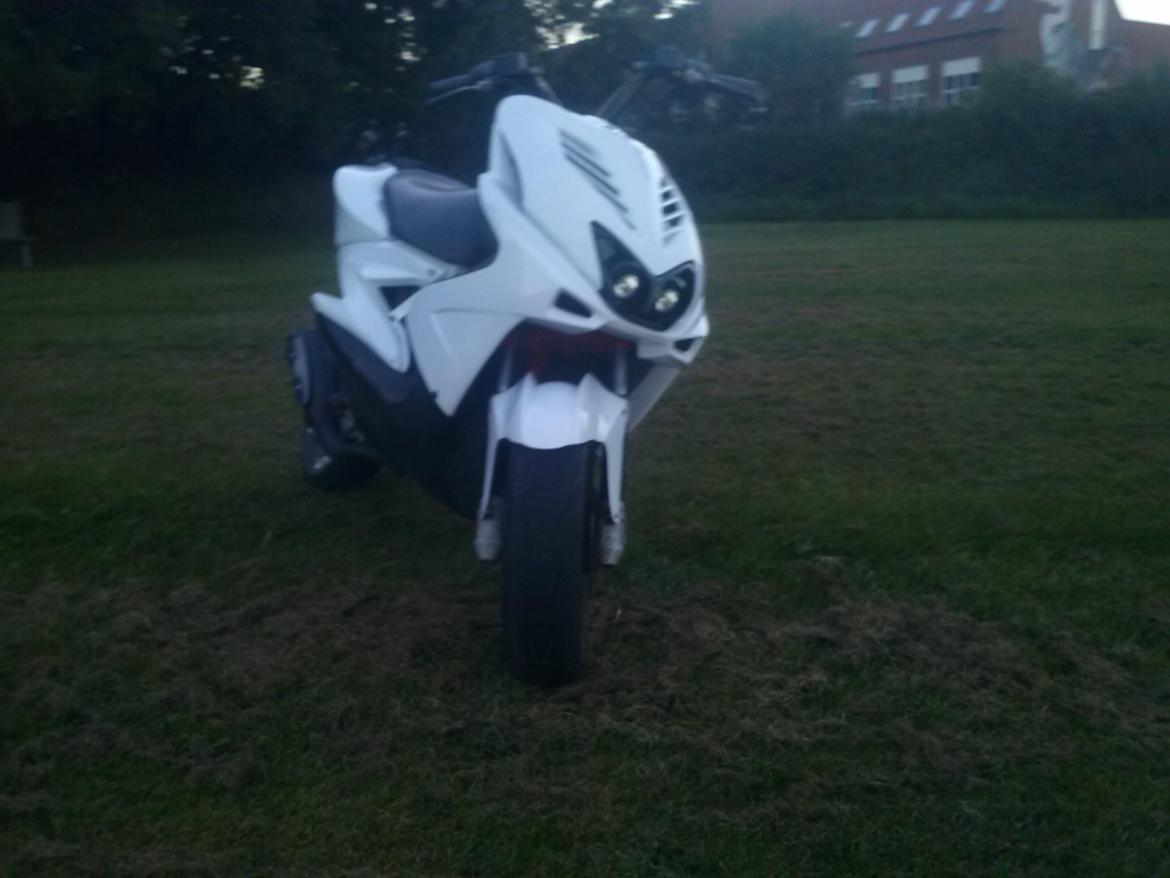 Yamaha Aerox DD billede 10