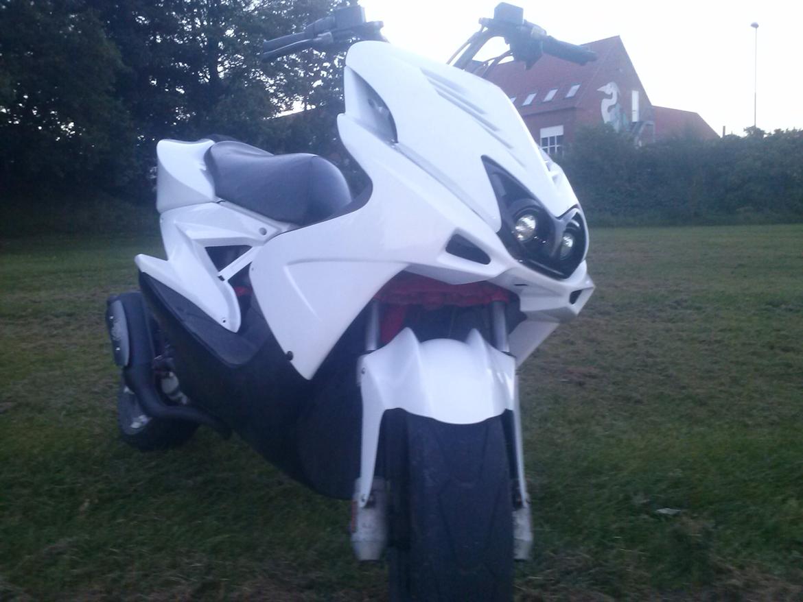 Yamaha Aerox DD billede 11