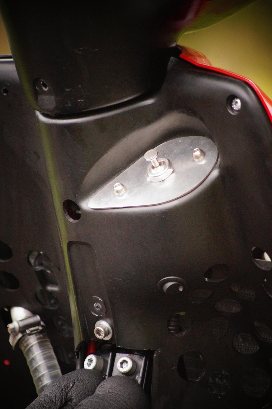 Yamaha Jog RR DD MHR TC billede 8