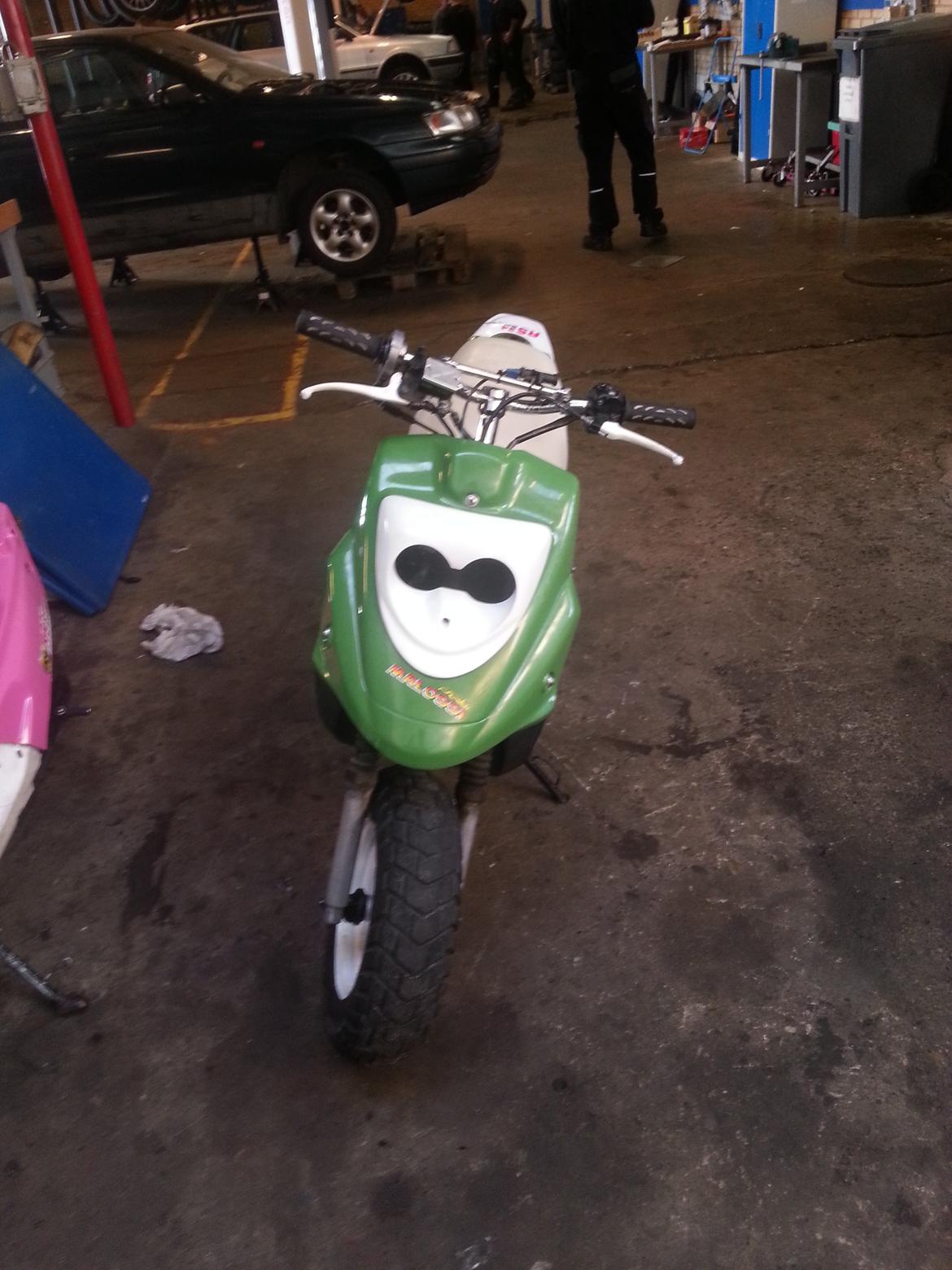 PGO HOT 50 - Scooteren kan nu køre, mangler indstilling billede 10