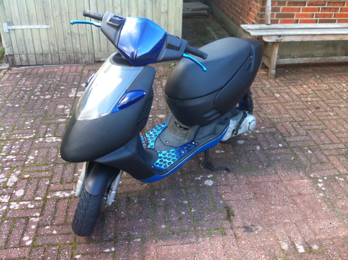 Aprilia Sonic Ac *Custom Front* billede 25