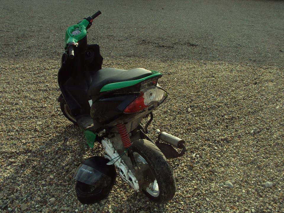 Yamaha Jog R Monster Stickers . billede 22