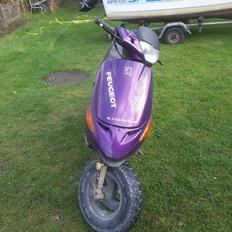 Peugeot buxy er solgt for 2000