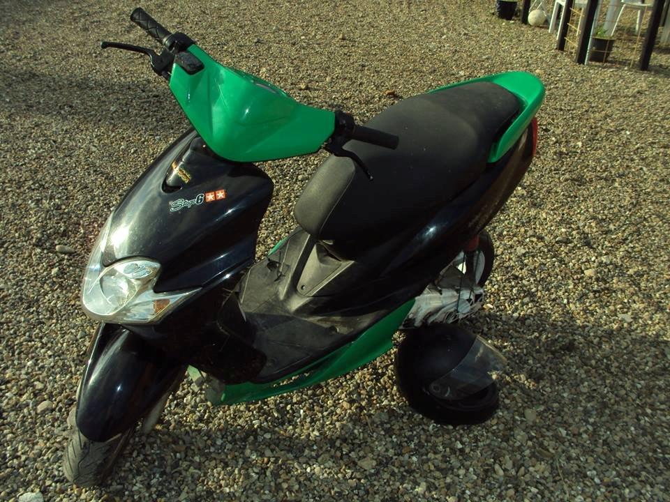 Yamaha Jog R Monster Stickers . billede 17