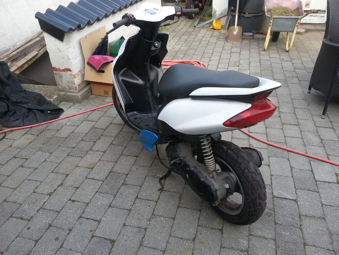Yamaha jog r solgt for 5500 kr billede 4