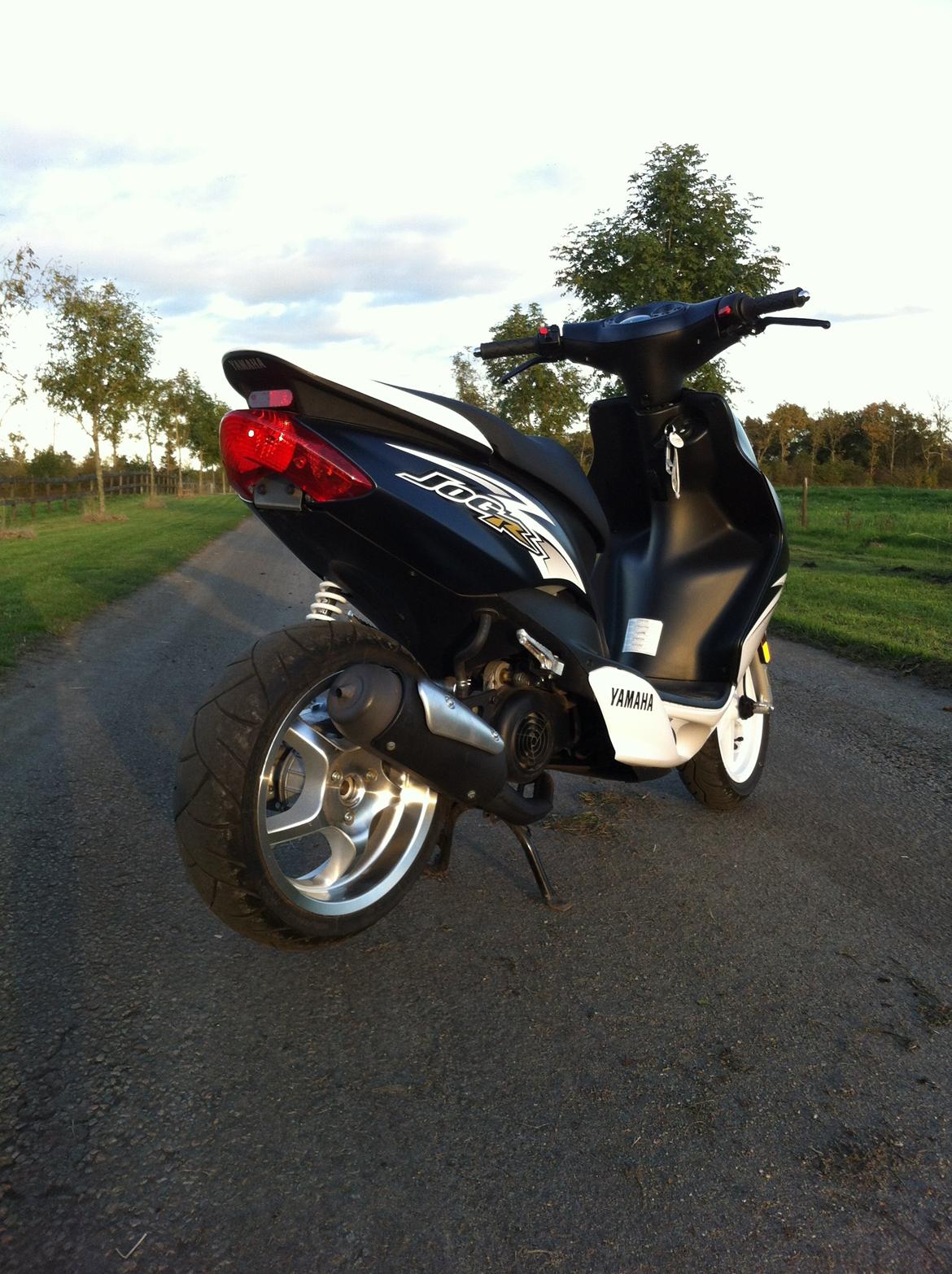 Yamaha jog r billede 6