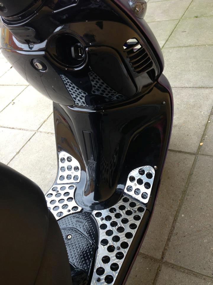Aprilia sonic gp replica billede 2