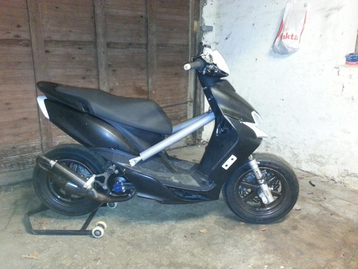 Yamaha Jog RR TS  billede 3