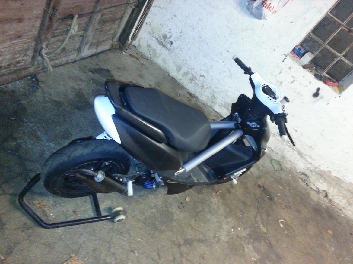 Yamaha Jog RR TS  billede 4