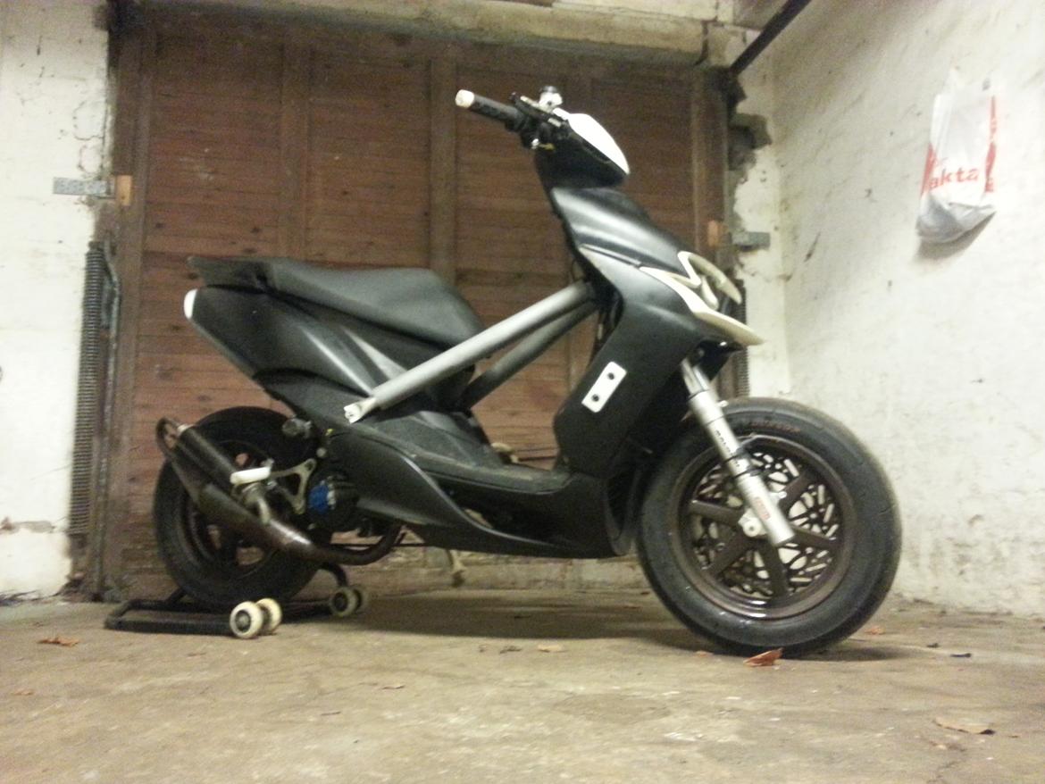 Yamaha Jog RR TS  billede 9