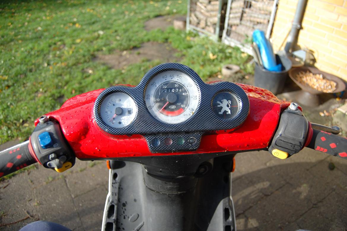 Peugeot Speedfight 2 (DØD!) - Cockpit ;P billede 4