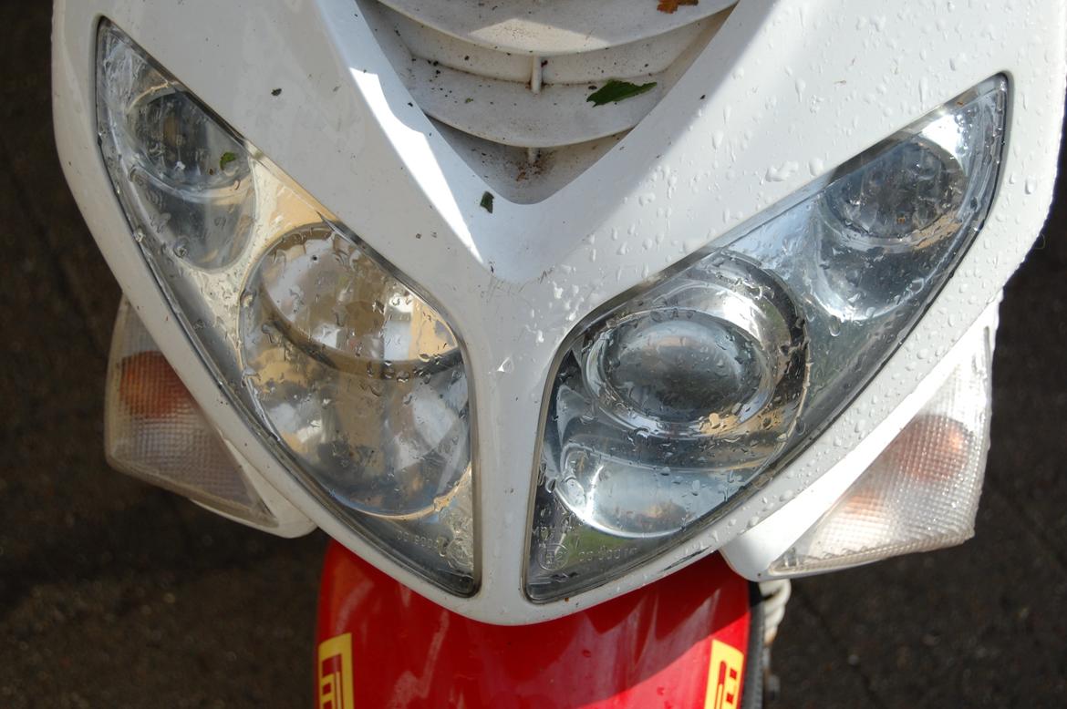 Peugeot Speedfight 2 (DØD!) - Frækkeste scooter "øjne" billede 7