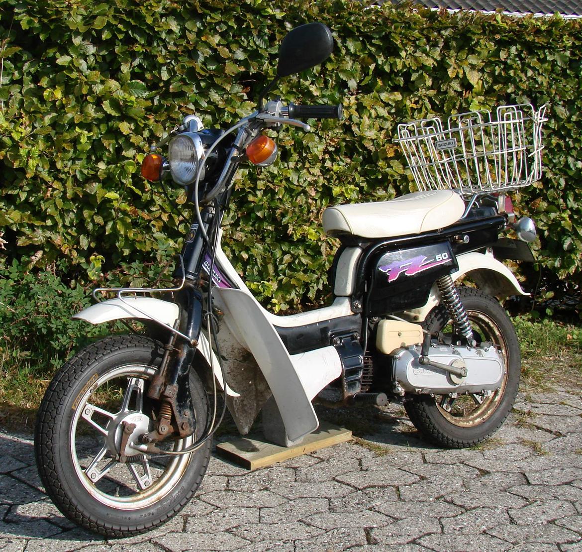 Suzuki FZ50 billede 2