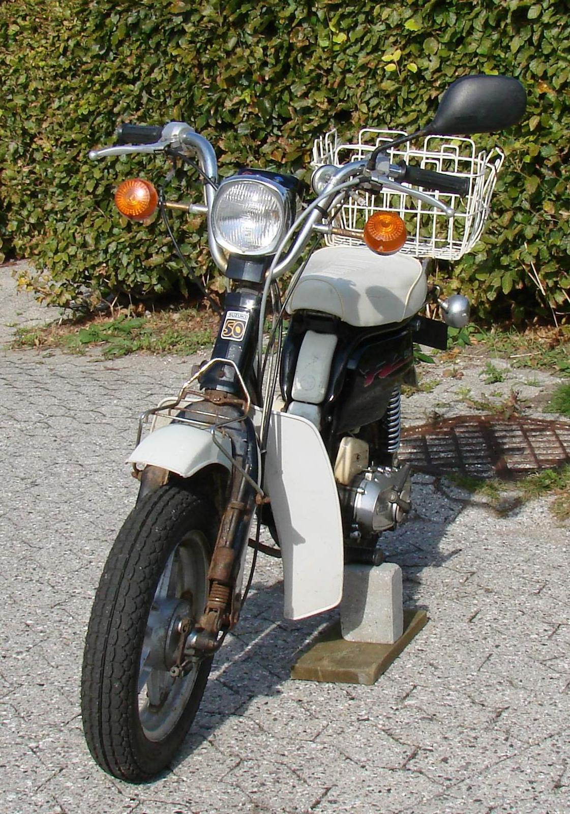 Suzuki FZ50 billede 3