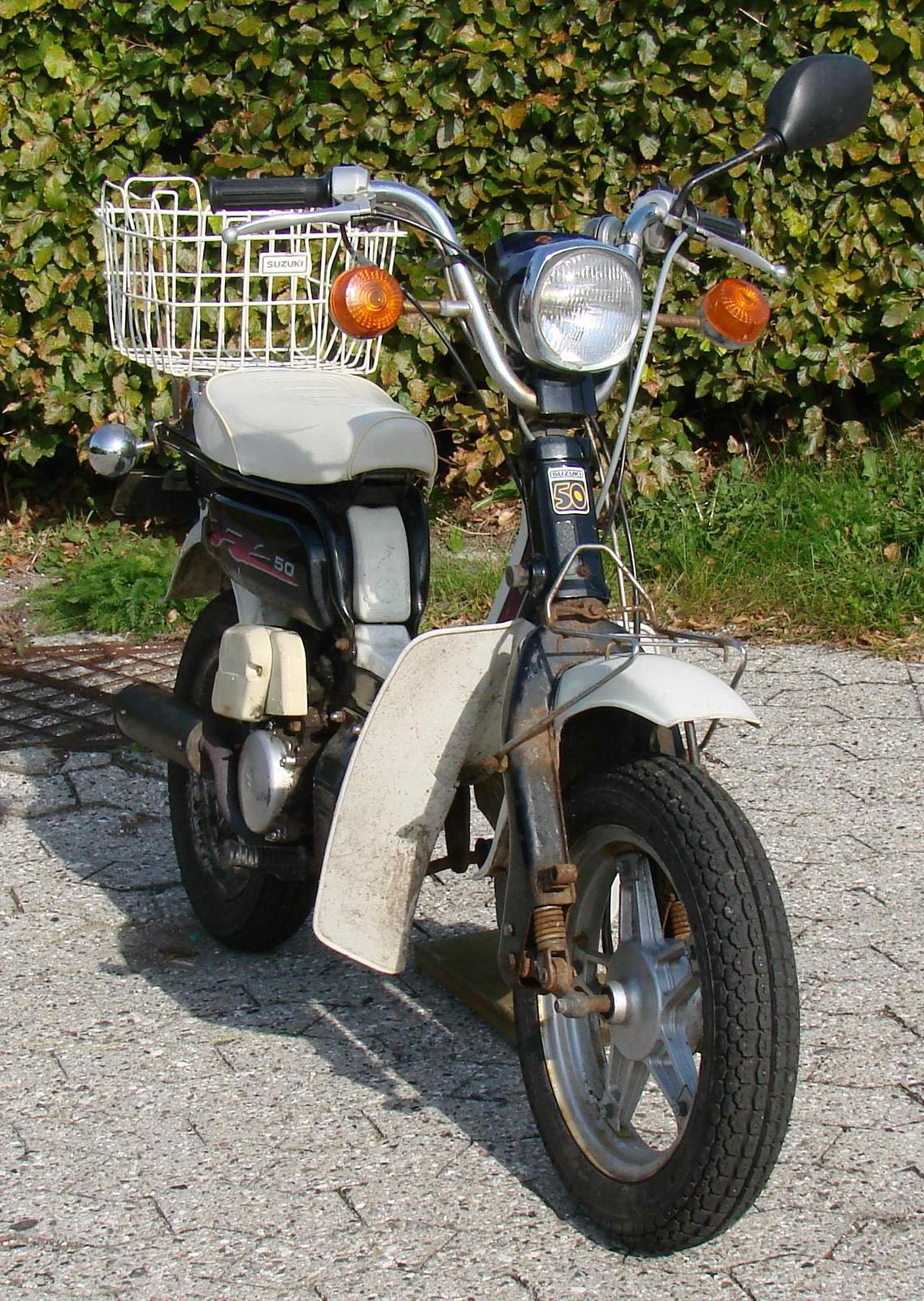 Suzuki FZ50 billede 5