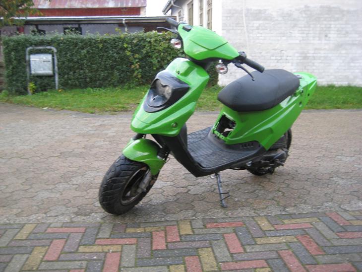 {{currentPhoto.altText}} billede {{currentPhoto.number}}